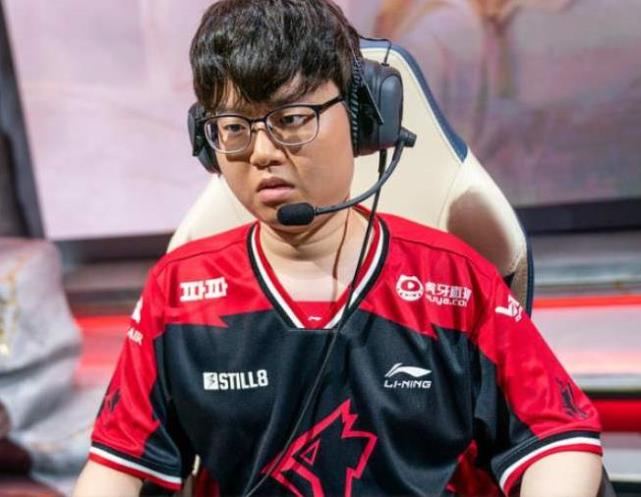 Ning意外战胜SKT，出色防守引爆全场！